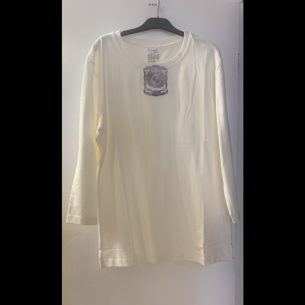 Full Figure Crewneck Long Sleeve T-Shirts